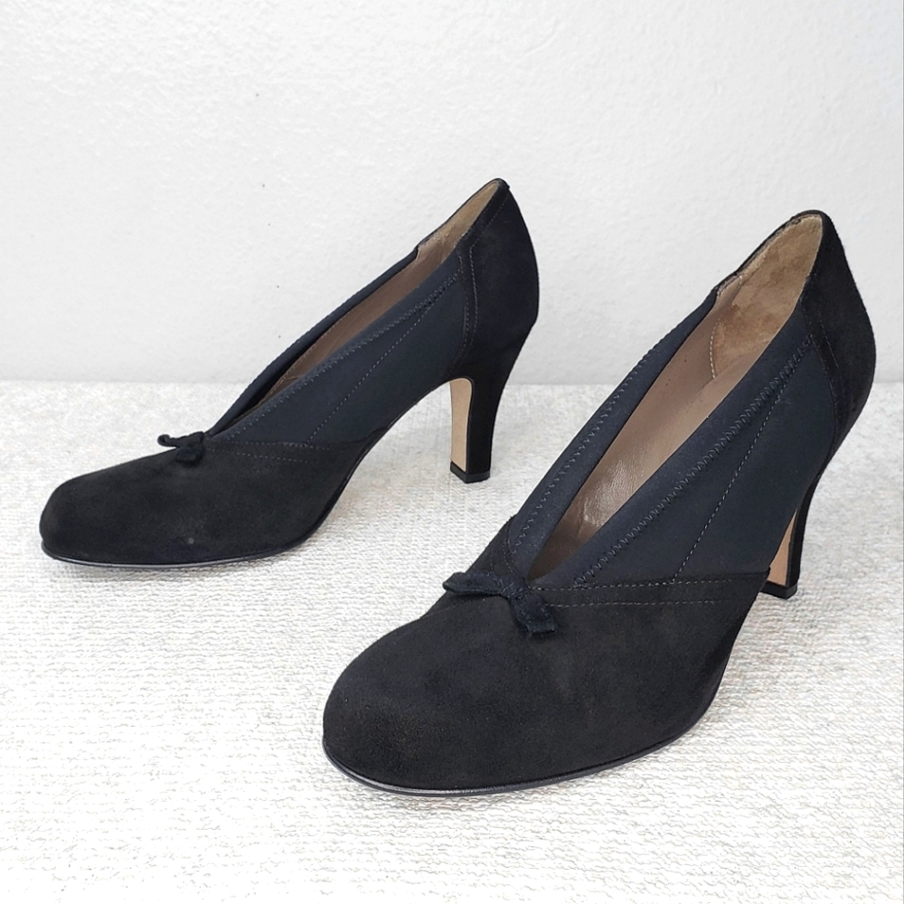 ANYI LU Heart Pumps Black Suede Heels